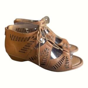 Comfortiva Women’s Riley Lace Up Tan Leather Heeled Sandals Size-8M